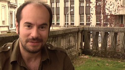 image de la news De "Bref" à "Lou ! Journal Infime" : Kyan Khojandi,  portrait d'un jeune acteur