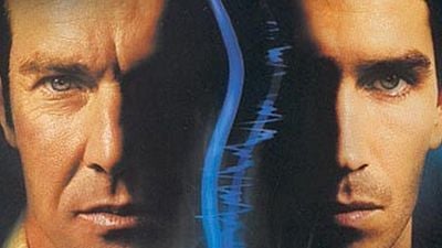 Fréquence interdite : une série par le showrunner de Supernatural