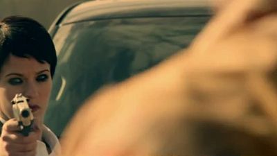 image de la news Mike Tyson, Smain et Lorie en flingueuse dans la bande-annonce des Portes du soleil