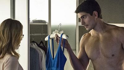 image de la news Arrow : découvrez le costume du héros Atom inspiré d'Iron Man