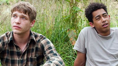 image de la news Glue : la nouvelle série du scénariste de Skins en mai sur Canal+