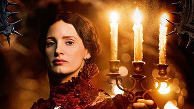 image de la news Crimson Peak : Jessica Chastain et Tom Hiddleston flippants sur la nouvelle affiche