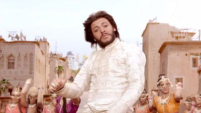image de la news Les Nouvelles aventures d'Aladin avec Kev Adams : tapis volant, génie magique et méchant Vizir dans la bande-annonce