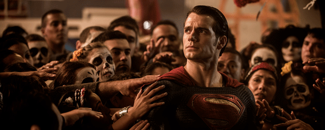 image de la news Rumeur : plus de Batman et moins de Superman dans "Batman v Superman" ?
