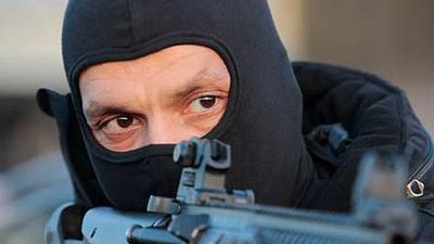 image de la news Bande-annonce Braqueurs : Sami Bouajila et Guillaume Gouix braquent un go-fast pour Julien Leclercq