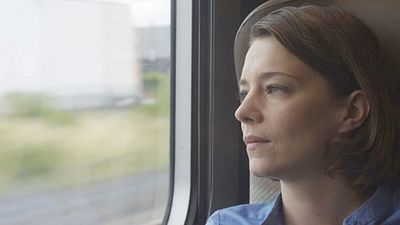 image de la news Bande-annonce Je vous souhaite d'être follement aimée : Céline Sallette sur les traces de sa mère