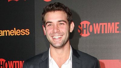 image de la news Qui est James Wolk, le héros de la série Zoo, actuellement sur TF1 ?