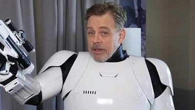 image de la news Star Wars : Luke Skywalker fait le Stormtrooper pour la bonne cause