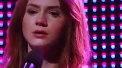 image de la news "Chandelier" de Sia : le tube le plus entendu dans les séries en 2015 ! [VIDEO]