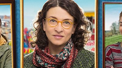 image de la news Bande-annonce Rosalie Blum : Noémie Lvovsky bouleverse la vie de Kyan Khojandi