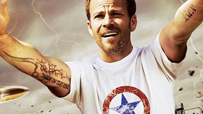 image de la news Bande-annonce American Hero : Stephen Dorff passe de zero à super-héros