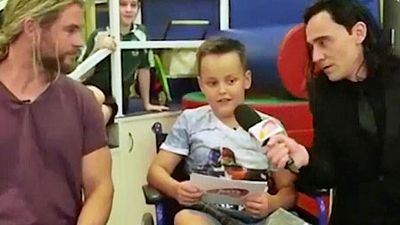 image de la news Chris Hemsworth et Tom Hiddleston vont présenter Thor et Loki à des enfants malades