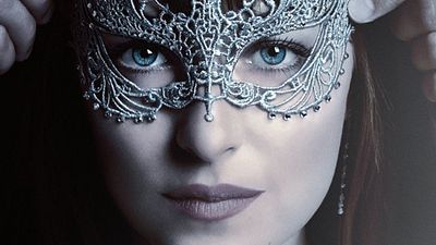image de la news Teaser 50 Nuances plus sombres : feux d'artifice, masques vénitiens et ambiance sulfureuse au programme !