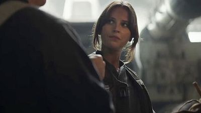 image de la news Rogue One: A Star Wars Story : Felicity Jones au coeur d'un nouveau teaser explosif