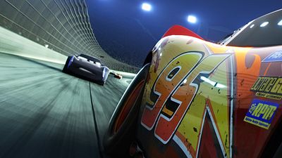 image de la news Teaser Cars 3 : le bolide de course Flash McQueen prêt à refaire trembler l'asphalte !