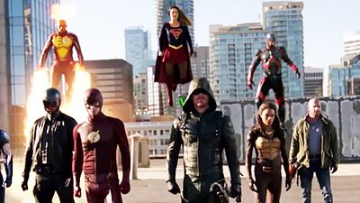 image de la news Arrow, Flash, Supergirl, Legends : les super-héros s’allient dans la bande-annonce du cross-over