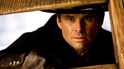 image de la news Qui est Walton Goggins, le grand méchant du reboot de Tomb Raider ?