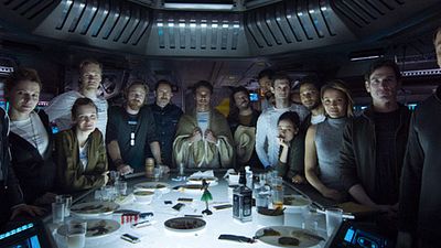 image de la news Les premières minutes festives d'Alien: Covenant avec James Franco et l'équipage