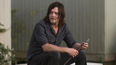 image de la news The Walking Dead : qui est le mystérieux inconnu à la fin de l'épisode 14 ? [SPOILERS]