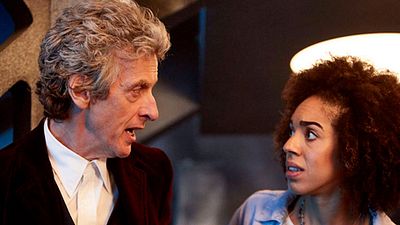 image de la news Doctor Who : le Docteur et sa nouvelle compagne sur les photos de la saison 10