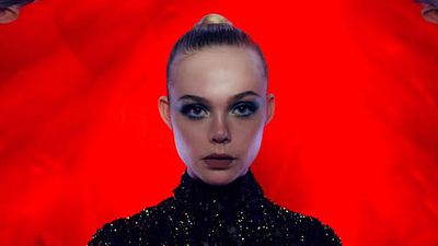 image de la news The Neon Demon sur Canal+ Cinéma : pourquoi Nicolas Winding Refn a-t-il engagé Keanu Reeves ?