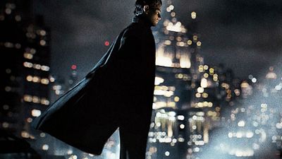image de la news Gotham : l'arrivée de Batman confirmée sur l'affiche de la saison 4 ?