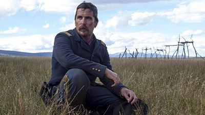 Hostiles : Christian Bale en mode Danse avec les loups sur la photo du western