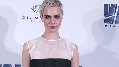 image de la news Cara Delevingne rejoint Orlando Bloom dans la série Carnival Row