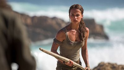 image de la news Alicia Vikander athlétique et redoutable Lara Croft dans la bande-annonce de Tomb Raider