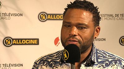 image de la news Black-ish : "ce sont nos histoires personnelles qui ont inspiré l'écriture de la série" [INTERVIEW]