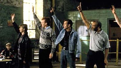 image de la news The Full Monty sur Numéro 23 : pourquoi la suite n'a jamais vu le jour...