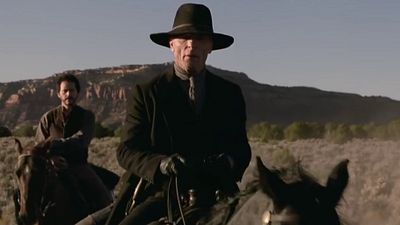 image de la news Westworld : l'Homme en Noir veut tout brûler dans les nouvelles images de la saison 2