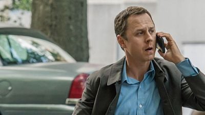 image de la news Sneaky Pete : Amazon Prime Video récidive avec la saison 2 début mars