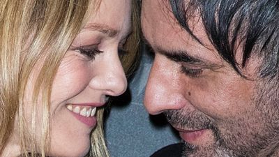 image de la news Vanessa Paradis et Samuel Benchetrit se sont mariés