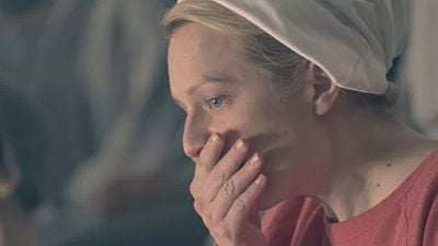 image de la news The Handmaid's Tale, 13 Reasons Why... Les 15 scènes qui nous ont le plus choqués cette saison