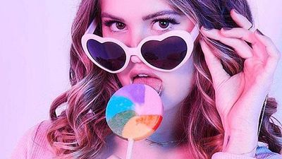 image de la news Trailer Insatiable : Debby Ryan en psychopathe vengeresse dans la nouvelle comédie de Netflix