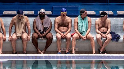 image de la news Le Grand Bain : qui est Balasingham Thamilchelvan, compagnon de galère de Canet, Poelvoorde et les autres ? 