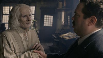 image de la news Les Animaux Fantastiques 2 : trois questions à Nicolas Flamel