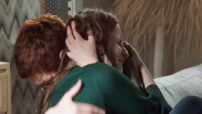 image de la news Plus belle la vie : ce qui vous attend dans l'épisode 3690 du vendredi 14 décembre 2018 [SPOILERS]
