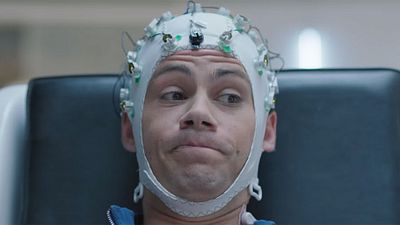 image de la news Weird City : premières images de la série anthologique SF de Jordan Peele avec Dylan O'Brien