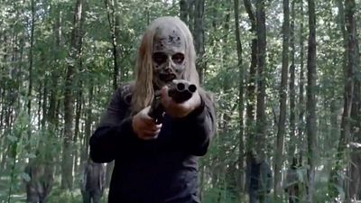 image de la news The Walking Dead saison 9 : la chuchoteuse Alpha passe à l'action dans une nouvelle bande-annonce