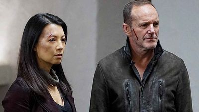 image de la news Agents of SHIELD saison 6 : le sort de Coulson confirmé dans la bande-annonce ?