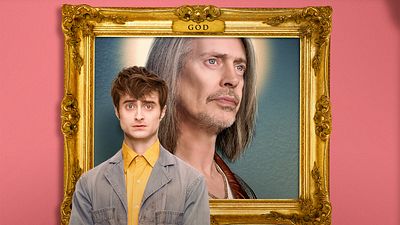 image de la news Miracle Workers : on était sur le tournage de la série avec Daniel Radcliffe