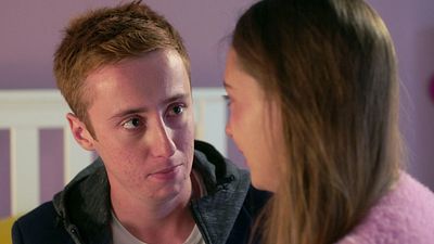 image de la news Demain nous appartient : Dylan (Joaquim Fossi) bientôt de retour dans la série de TF1