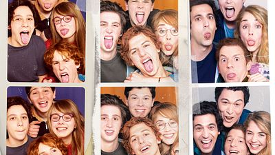 image de la news Bande-annonce Play : nostalgie 1990's pour Max Boublil et Alice Isaaz 