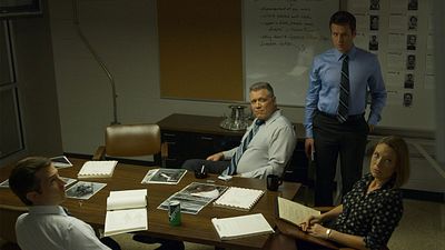 image de la news MINDHUNTER : quand Holt McCallany rencontre et défend le vrai meurtrier Bobby Beausoleil 