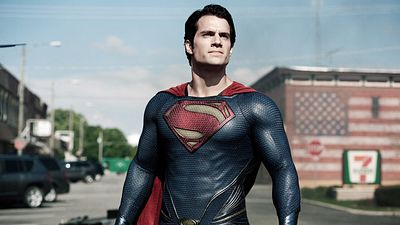 image de la news Superman : Henry Cavill sur le départ, J.J. Abrams aux commandes ?