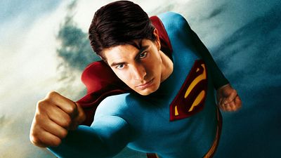 image de la news Superman dans l'Arrowverse : première photo de Brandon Routh en super-costume