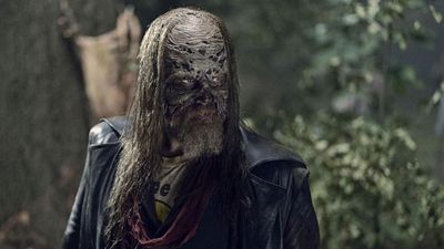 image de la news The Walking Dead saison 10 : Beta jure allégeance à Alpha dans le teaser de l’épisode 2