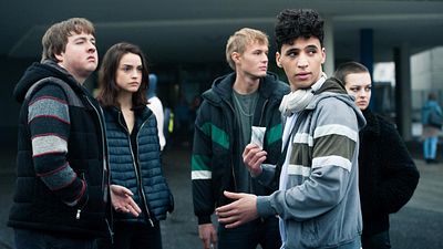 image de la news Nous, La Vague sur Netflix : après Dark, découvrez cette nouvelle bombe allemande